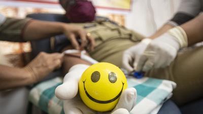 Pune district-wise blood donation camp will be organised in collaboration with district officials at the taluka level, doctors from the District Hospital Aundh, and blood banks. (Pratham Gokhale/HT Photo) Pune district-wise blood donation camp will be organised in collaboration with district officials at the taluka level, doctors from the District Hospital Aundh, and blood banks. (Pratham Gokhale/HT Photo)