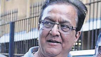 Yes Bank founder Rana Kapoor’s wife Bindu and daughters Roshni and Radha, who are in custody in connection with the alleged Dewan Housing Finance Corporation (DHFL) money-laundering case, sought an urgent hearing of their application. However, the single-judge bench of justice Bharati Dangre permitted the hearing of the applications on Wednesday. (Satish Bate/HT Photo) Yes Bank founder Rana Kapoor’s wife Bindu and daughters Roshni and Radha, who are in custody in connection with the alleged Dewan Housing Finance Corporation (DHFL) money-laundering case, sought an urgent hearing of their application. However, the single-judge bench of justice Bharati Dangre permitted the hearing of the applications on Wednesday. (Satish Bate/HT Photo)