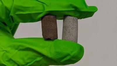 A common protein from blood plasma could act as a binder for simulated moon or Mars dust to produce a concrete-like material named AstroCrete. (University of Manchester) A common protein from blood plasma could act as a binder for simulated moon or Mars dust to produce a concrete-like material named AstroCrete. (University of Manchester)