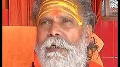 The suicide note recovered from the spot blamed ABAP president’s disciple Anand Giri and two others for the Mahant’s death (File Phot) The suicide note recovered from the spot blamed ABAP president’s disciple Anand Giri and two others for the Mahant’s death (File Phot)
