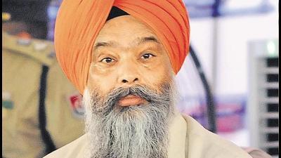 SAD leader Prem Singh Chandumajra claimed that farmers, under the banner of SKM, assaulted Akalis. (HT Photo)