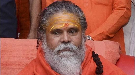 Narendra Giri , the president of Akhil Bharatiya Akhara Parishad was found dead at Baghambari Gaddi Math in Prayagraj on Monday. Uttar Pradesh police suspect suicide. (PTI)