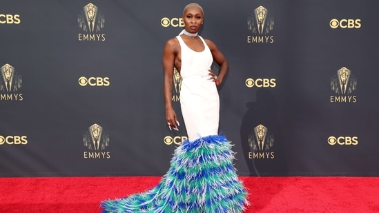 Cynthia Erivo attended the 73rd Primetime Emmy Awards in a white leather Louis Vuitton gown, featuring a thin white waist belt and hand-embroidered blue-green, royal blue and white feathers at the bottom.&nbsp;(AFP)