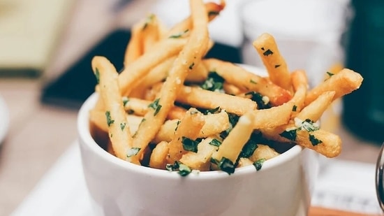 High-salt diet: Foods like chips, pizza, canned soups and processed meat that are high in sodium could increase cognitive decline by destabilizing levels of the protein tau. Extreme tau levels are a hallmark of dementia. As an alternative, it is recommended to make use of spices or herbs to season food.(Pixabay)