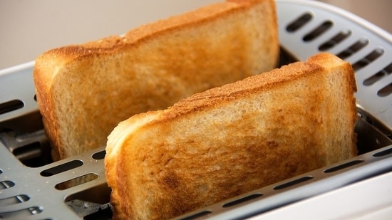 White bread: Research shows that consumption of white bread and white rice is linked with the increase in the risk of Alzheimer's for those who are genetically predisposed to it.(Pixabay)