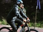 Milind Soman cycles from Kashmir's Baramulla to LOC near Uri and we are inspired(Instagram/milindrunning) Milind Soman cycles from Kashmir's Baramulla to LOC near Uri and we are inspired(Instagram/milindrunning)