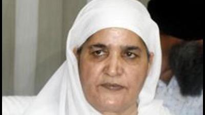 Rajoana is a convict in assassination case of a former CM; SGPC chief Jagir Kaur has said the government is ignoring SC orders to decide early on his mercy plea. (HT Photo) Rajoana is a convict in assassination case of a former CM; SGPC chief Jagir Kaur has said the government is ignoring SC orders to decide early on his mercy plea. (HT Photo)
