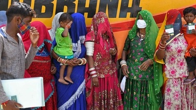Hindus form the biggest minority community in Pakistan. According to official estimates, 7.5 million Hindus live in Pakistan. (AFP)