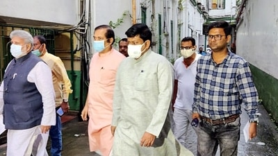 Sukanta Majumdar (centre) is BJP's sitting MP from the Balurghat constituency in West Bengal.&nbsp; (File Photo)