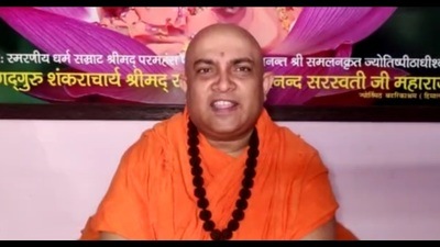 General secretary of Akhil Bharatiya Sant Samiti, Swami Jitendranand Saraswati and others in Varanasi have demanded a thorough probe into the death top seer Narendra Giri. (Sourced) General secretary of Akhil Bharatiya Sant Samiti, Swami Jitendranand Saraswati and others in Varanasi have demanded a thorough probe into the death top seer Narendra Giri. (Sourced)