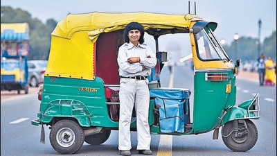 Sunita Chaudhary, Delhi’s first and currently the only woman auto driver, said she applied for a permit for an e-auto. (Hindustan Times) Sunita Chaudhary, Delhi’s first and currently the only woman auto driver, said she applied for a permit for an e-auto. (Hindustan Times)