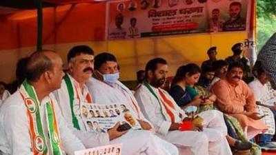 The OBC wing of the Congress on Tuesday organised the protests in all district headquarters, while the main event was held near Raj Bhawan in the state capital. (HT PHOTO) The OBC wing of the Congress on Tuesday organised the protests in all district headquarters, while the main event was held near Raj Bhawan in the state capital. (HT PHOTO)