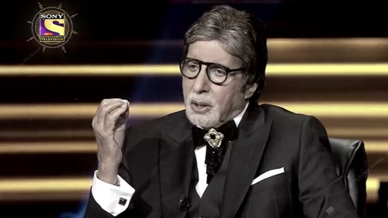 Amitabh Bachchan is the host of Kaun Banega Crorepati 13.