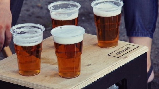 Cut back on alcohol: If you wake up with puffy eyes every day then it is time you cut down on your alcohol consumption.(Unsplash)