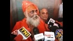 Chief patron of Juna Akhara and general secretary of ABAP, Mahant Hari Giri talking to reporters about internal probe into the death of Narendra Giri, in Prayagraj on Wednesday. (HT Photo) Chief patron of Juna Akhara and general secretary of ABAP, Mahant Hari Giri talking to reporters about internal probe into the death of Narendra Giri, in Prayagraj on Wednesday. (HT Photo)