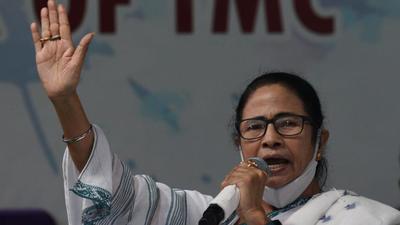 West Bengal chief minister and TMC supremo Mamata Banerjee at her first public meeting for the Bhowanipore assembly by-election at Ekbalpur in Kolkata on Wednesday. (SAMIR JANA/HT PHOTO.) West Bengal chief minister and TMC supremo Mamata Banerjee at her first public meeting for the Bhowanipore assembly by-election at Ekbalpur in Kolkata on Wednesday. (SAMIR JANA/HT PHOTO.)