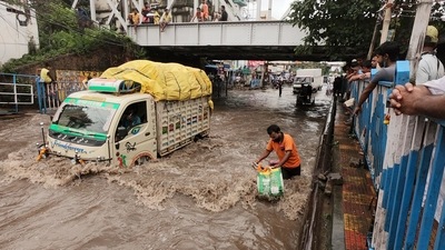 West Bengal has been experiencing heavy rainfall since the beginning of the week; however, the MeT department in its latest forecasts indicated that a respite from the downpour may not be on its way anytime soon. (ANI Photo) West Bengal has been experiencing heavy rainfall since the beginning of the week; however, the MeT department in its latest forecasts indicated that a respite from the downpour may not be on its way anytime soon. (ANI Photo)