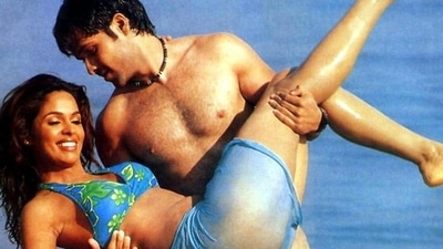 Mallika Sherawat and Emraan Hashmi worked together in Murder. Mallika Sherawat and Emraan Hashmi worked together in Murder.