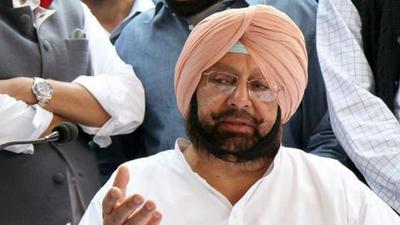 Interacting with some news channels, Amarinder said it was a sad situation for Punjab that Sidhu, who could not handle his own ministry, should be managing the cabinet. (HT File Photo) Interacting with some news channels, Amarinder said it was a sad situation for Punjab that Sidhu, who could not handle his own ministry, should be managing the cabinet. (HT File Photo)