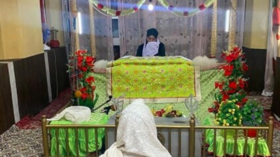 In the stills, Sara Ali Khan can be seen visiting a mosque, temple, church and Gurudwara.(Instagram/@saraalikhan95)