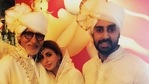 Amitabh Bachchan poses with Abhishek Bachchan and Shweta Nanda. Amitabh Bachchan poses with Abhishek Bachchan and Shweta Nanda.