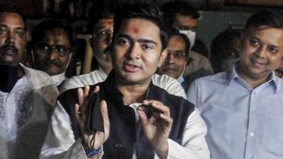 Trinamool Congress (TMC) national general secretary Abhishek Banerjee addressed a campaign meet at Jangipur in Bengal’s Murshidabad district on Thursday. (PTI PHOTO.) Trinamool Congress (TMC) national general secretary Abhishek Banerjee addressed a campaign meet at Jangipur in Bengal’s Murshidabad district on Thursday. (PTI PHOTO.)