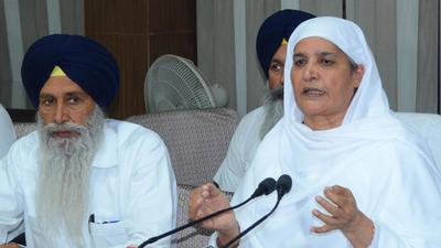 SGPC president Jagir Kaur also expressed concern over the alleged disrespect shown to the beard of Sikh men in Delhi during a protest in support of the farmers’ agitation. Apart from control of gurdwaras, the government is also not paying attention to our other demands, she said, adding that home minister Amit Shah will be apprised about all these issues. (HT photo)