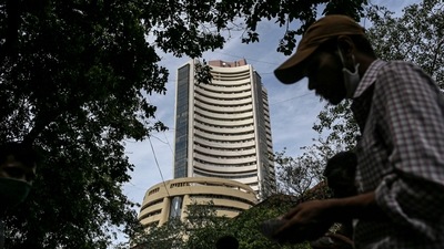 Axis Bank was the top gainer in the Sensex pack, rising nearly 2 per cent, followed by Tata Steel, Bajaj Finserv, SBI, Reliance Industries, HDFC Bank and Kotak Bank. (Bloomberg file photo) Axis Bank was the top gainer in the Sensex pack, rising nearly 2 per cent, followed by Tata Steel, Bajaj Finserv, SBI, Reliance Industries, HDFC Bank and Kotak Bank. (Bloomberg file photo)