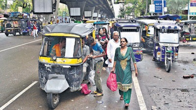 A three-wheeler parked outside the Ludhiana railway station on Thursday. Autos are not allowed to be parked outside the station due to security concerns amid the high alert sounded in the state. (Gurpreet Singh/HT) A three-wheeler parked outside the Ludhiana railway station on Thursday. Autos are not allowed to be parked outside the station due to security concerns amid the high alert sounded in the state. (Gurpreet Singh/HT)