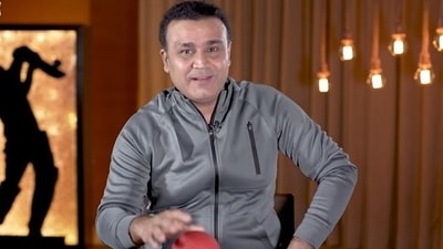 IPL 2021: Virender Sehwag slams SRH's batting approach