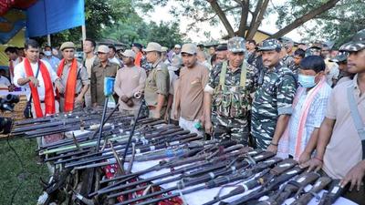 The weapons surrendered by 57 poachers in Assam on Wednesday. Photo: (Pramod Boro/Twitter) The weapons surrendered by 57 poachers in Assam on Wednesday. Photo: (Pramod Boro/Twitter)