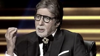 Amitabh Bachchan is the host of Kaun Banega Crorepati 13.