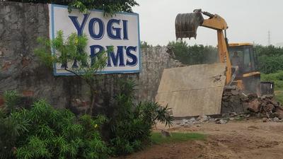 In Faridabad, officials have estimated that around 120-130 illegal structures, including farmhouses, are currently standing on Aravalli land notified under Punjab Land Preservation Act (PLPA). In Faridabad, officials have estimated that around 120-130 illegal structures, including farmhouses, are currently standing on Aravalli land notified under Punjab Land Preservation Act (PLPA).