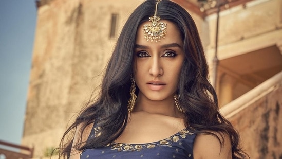 The Perfect Jewelry to Pair with Your Crop Top Lehenga | Powder Rooms