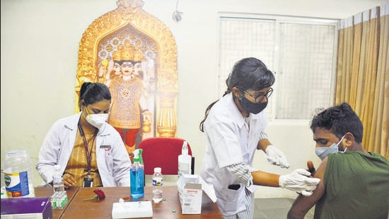 A free vaccination drive in Pune, on September 23. Pune district on Thursday crossed the milestone of administering 10 million (one crore) Covid-19 vaccines since the drive began from January 16, (HT)