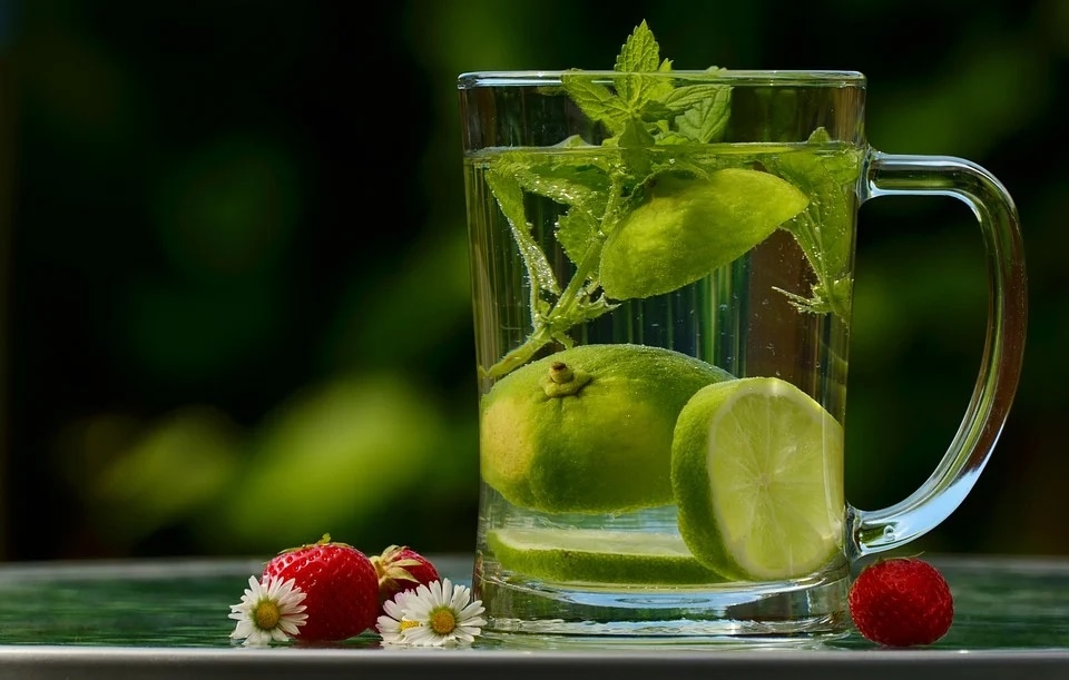 Lemon water(Pixabay) Lemon water(Pixabay)
