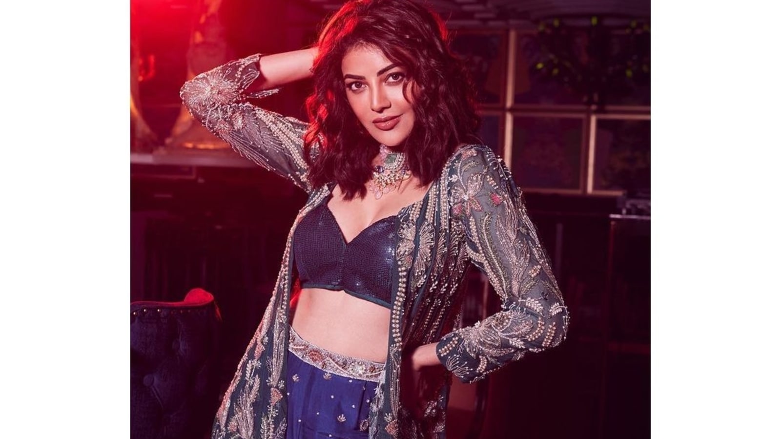 Kajala Sexy Chut - PHOTOS: Kajal Aggarwal slays sexy fusion style in bling bra and pant set,  shrug | Hindustan Times