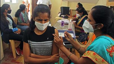 On Friday, Pune district reported 640 new Covid-19 cases and eight deaths due to the infection. This took the progressive count to 1.13 million out of which 1.10 million have recovered, 19,753 deaths reported and 9,530 are active cases who are currently in hospital undergoing treatment or are in home isolation. (HT FILE PHOTO)