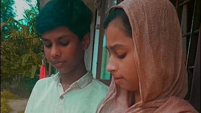 Arshi Salim (21), the daughter of a wood work designer, has been teaching 40 children belonging to other states at a centre started by the Samagra Siksha Kerala in Kothamangalam in Ernakulam district. (HT PHOTO.)
