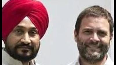 Sources say, talks in Delhi are being held to induct half-a-dozen fresh faces in the cabinet of Punjab chief minister Charanjit Singh Channi. (File) Sources say, talks in Delhi are being held to induct half-a-dozen fresh faces in the cabinet of Punjab chief minister Charanjit Singh Channi. (File)