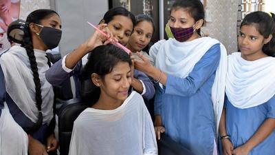 Students attending the beauty course at a government school in Ludhiana on Friday. (Harsimar Pal Singh/HT) Students attending the beauty course at a government school in Ludhiana on Friday. (Harsimar Pal Singh/HT)