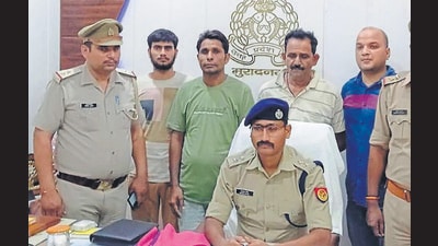 Suspect Leelu Tyagi (in green T-shirt) is a resident of Basantpur Saithli in Muradnagar. (Sourced) Suspect Leelu Tyagi (in green T-shirt) is a resident of Basantpur Saithli in Muradnagar. (Sourced)