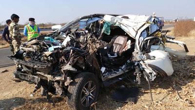 Data released by the Pune traffic police shows an increase in the number of road accidents in 2021 as compared to 2020. The number of deaths due to fatal road mishaps has also risen. (HT PHOTO)