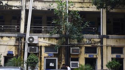 The old Municipal Corporation of Gurugram building near Civil Lines is in a dilapidated condition. (Vipin Kumar/HT Photo) The old Municipal Corporation of Gurugram building near Civil Lines is in a dilapidated condition. (Vipin Kumar/HT Photo)