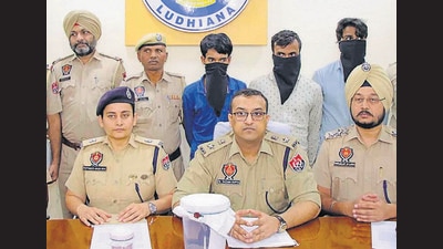 The accused had admitted that they had robbed the trader of  ₹80,000 near Sherpur on August 28 as they knew that the accused always carried a lot of cash with him. Later, they decided to carry out an extortion bid. (HT Photo)