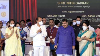 (From left) Baramati MP Supriya Sule, deputy chief minister Ajit Pawar, Union minister Nitin Gadkari and Shiv Sena leader Neelam Gorhe at the groundbreaking ceremony of the Katraj flyover and other NH projects at Katraj, on Friday. IAF gives in-principle approval to hand over 13 acres for Lohegaon airport . (RAHUL RAUT/HT) (From left) Baramati MP Supriya Sule, deputy chief minister Ajit Pawar, Union minister Nitin Gadkari and Shiv Sena leader Neelam Gorhe at the groundbreaking ceremony of the Katraj flyover and other NH projects at Katraj, on Friday. IAF gives in-principle approval to hand over 13 acres for Lohegaon airport . (RAHUL RAUT/HT)