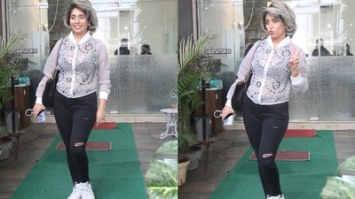 Bigg Boss OTT alum Neha Bhasin was photographed outside a salon in Mumbai. (Varinder Chawla)