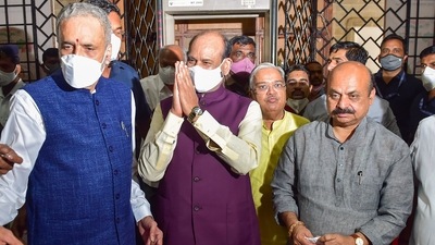Lok Sabha Speaker Om Birla with Karnataka assembly speaker Vishweshwar Hegde Kageri and CM Basavaraj Bommai at the Vidhana Soudha in Bengaluru, (PTI) Lok Sabha Speaker Om Birla with Karnataka assembly speaker Vishweshwar Hegde Kageri and CM Basavaraj Bommai at the Vidhana Soudha in Bengaluru, (PTI)