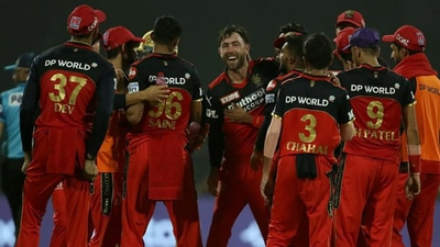 Maxwell, then, struck off his first ball as sent du Plessis packing on 31. (BCCI/IPL)