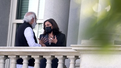 US vice president Kamala Harris talks with Prime Minister Narendra Modi on the balcony of the Eisenhower Executive Office building at the White House complex in Washington, US. (Evelyn Hockstein / REUTERS)